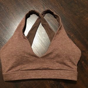Putla bare sports bra